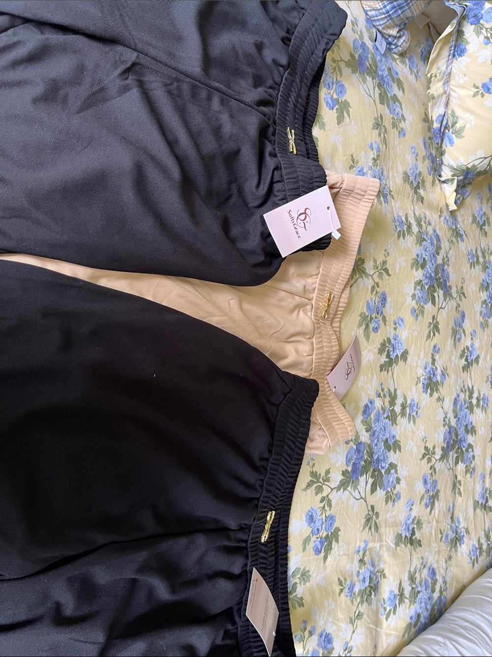 Everyday Straight Leg Pull-On Pants in Black and Beige